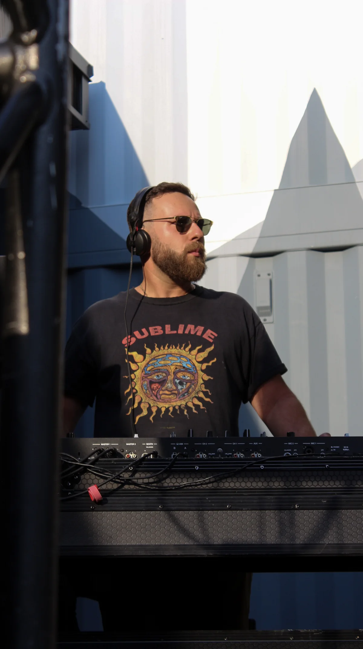 Kris Falco performing an outdoor set in the Okanagan